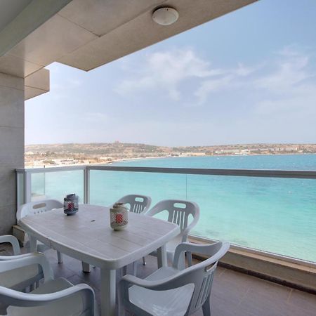 Beachfront Pretty Holiday Home Mellieħa Exterior foto
